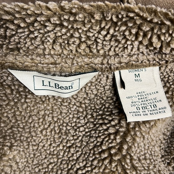 L.L. Bean Jacket size medium - Picture 8 of 9